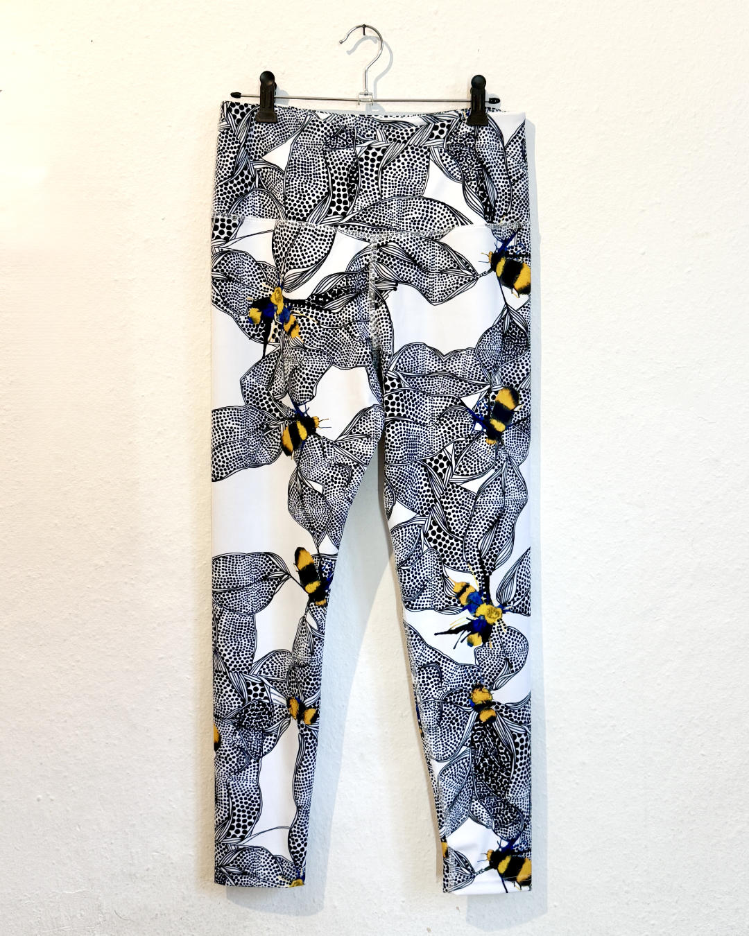 ARTtoWEAR BEENIUS Leggings